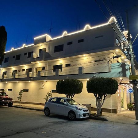Hotel Fratelli アグアスカリエンテス エクステリア 写真