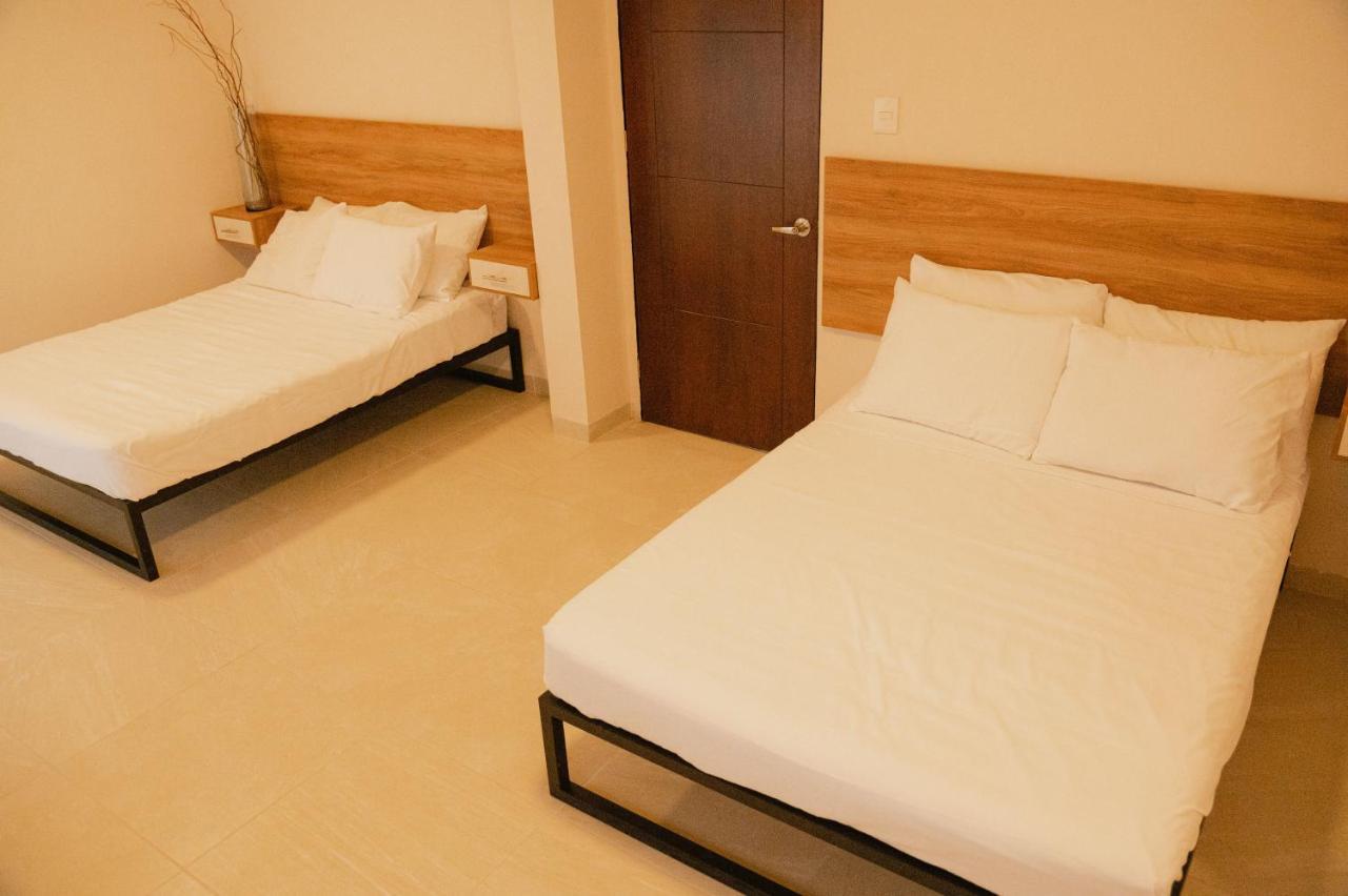Hotel Fratelli アグアスカリエンテス エクステリア 写真